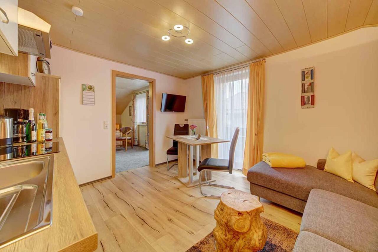 Gaestehaus Schmalzreich Lam Ngoại thất bức ảnh